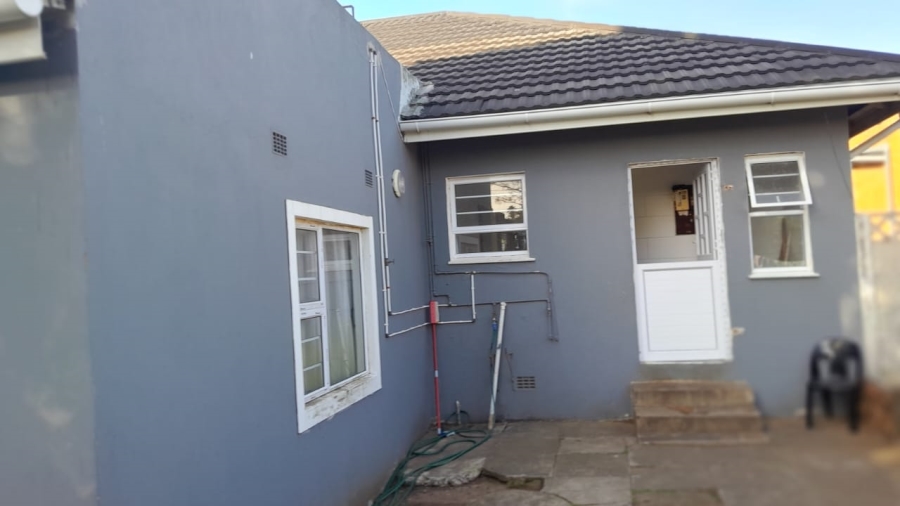 4 Bedroom Property for Sale in Greenfields Eastern Cape